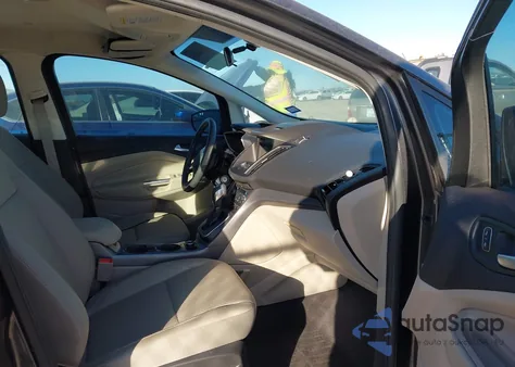 2017 Ford C-Max Hybrid Se from USA, damaged, VIN 1FADP5AU1HL117971